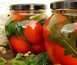 Маринованные помидоры на зиму: простые и вкусные рецепты