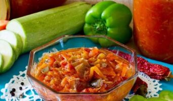Аджика из кабачков на зиму: рецепты пальчики оближешь