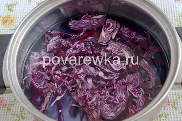Как покрасить яйца на Пасху капустой